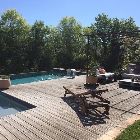 Les Trigones Du Causse - Maison Insolite Avec Acces Piscine Libre Independant Casa vacanze Saint-Martin-Labouval
