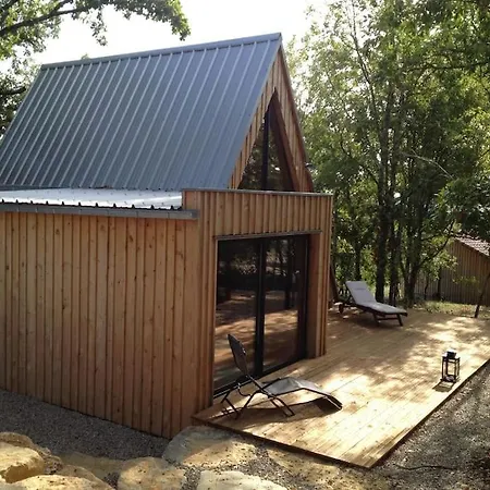 Casa vacanze Les Trigones Du Causse - Maison Insolite Avec Acces Piscine Libre Independant