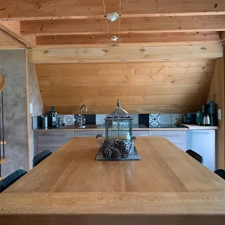 Casa vacanze Les Trigones Du Causse - Maison Insolite Avec Acces Piscine Libre Independant