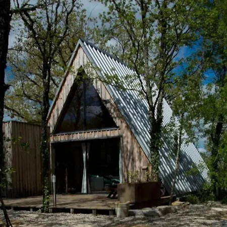 Casa vacanze Les Trigones Du Causse - Maison Insolite Avec Acces Piscine Libre Independant *