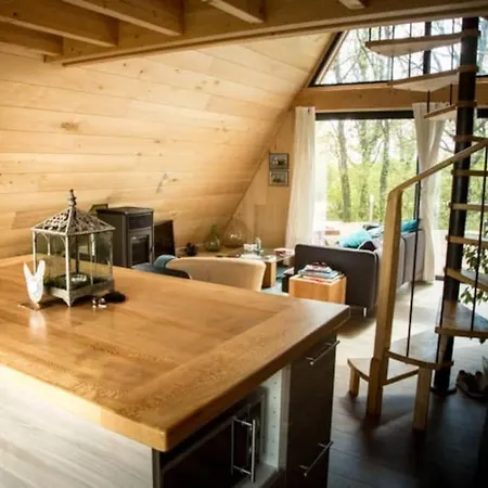 Casa vacanze Les Trigones Du Causse - Maison Insolite Avec Acces Piscine Libre Independant